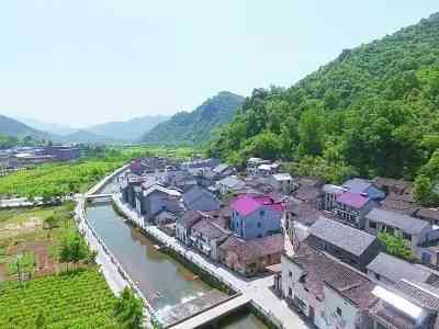 【藝萃】重返鄉土，“建筑界諾獎”獲得者將民居改得這么美！