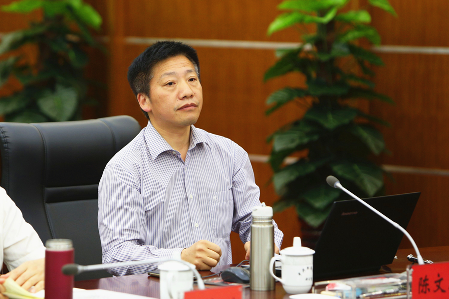 陳文勝研究員在衡陽市委中心學(xué)習(xí)組作鄉(xiāng)村振興專題講座(圖1)
