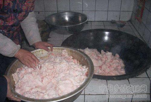經(jīng)營特色肉畜的食用油.jpg