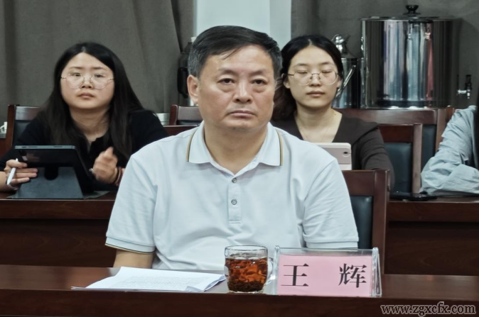 校長劉仲華院士、副校長王輝一行到中國鄉(xiāng)村振興研究院調(diào)研(圖8)