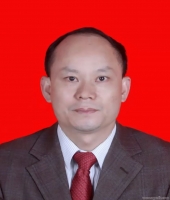 陳明.