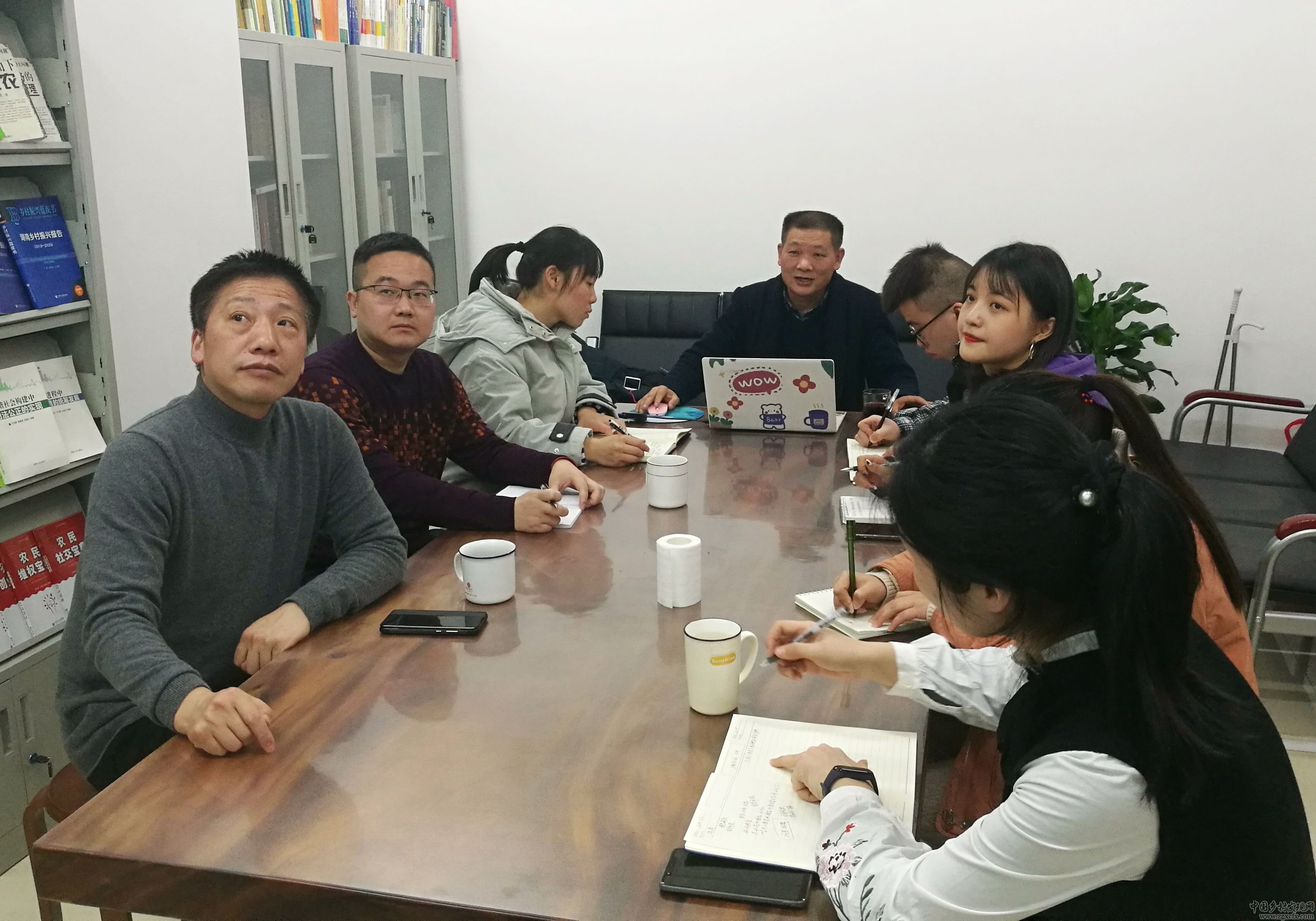 湖南師大鄉研院“研究生午餐學術會”第四講開講(圖1)