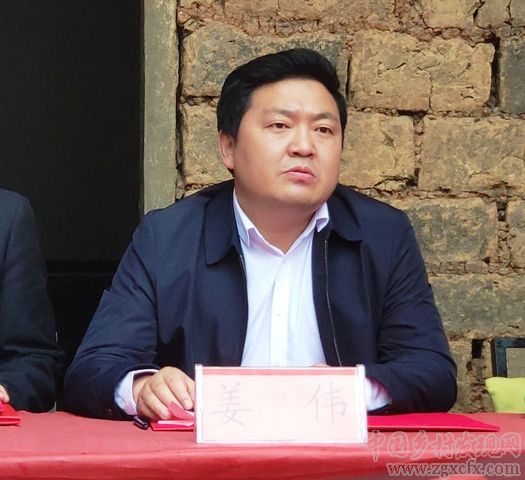 湖南師大鄉(xiāng)研院研究基地掛牌暨簽約儀式在湘潭縣舉行(圖2)