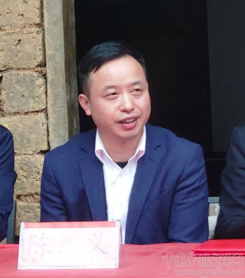 湖南師大鄉(xiāng)研院研究基地掛牌暨簽約儀式在湘潭縣舉行(圖4)