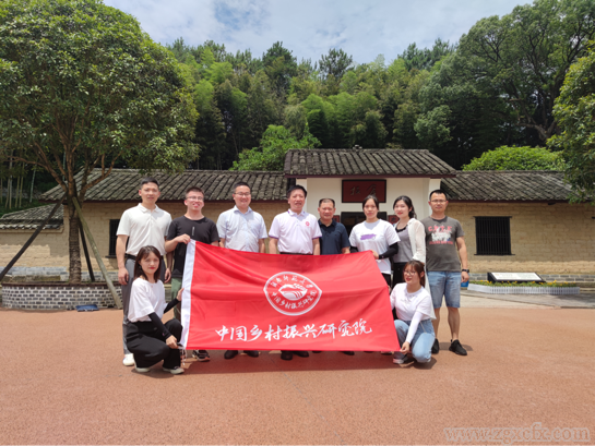 湖南師大鄉(xiāng)研院研究生暑期社會(huì)實(shí)踐活動(dòng)全面啟動(dòng)(圖2)