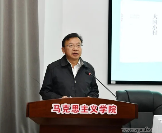劉懷德:彰顯了大學(xué)對精準(zhǔn)扶貧首倡地的智庫擔(dān)當(dāng)(圖1)